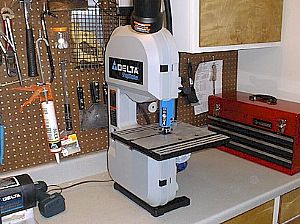 Got a new Delta Benchtop Band Saw for Christmas!