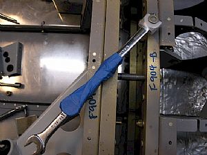 The frugal man's extended wrench